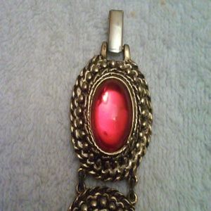 VINTAGE, pretty, goldtone and red bracelet